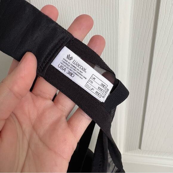 Wacoal Black Center Stage Cami Underwire Bra NWT - Picture 3 of 5